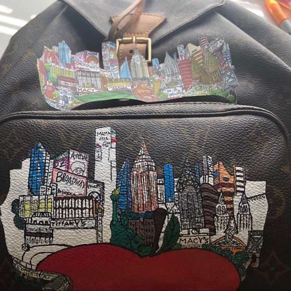 Just Sharing!! LV Montosuris GM BackPack 🎒 - Picture 6 of 10